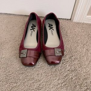 Anne Klein Red Flats size 7.5
